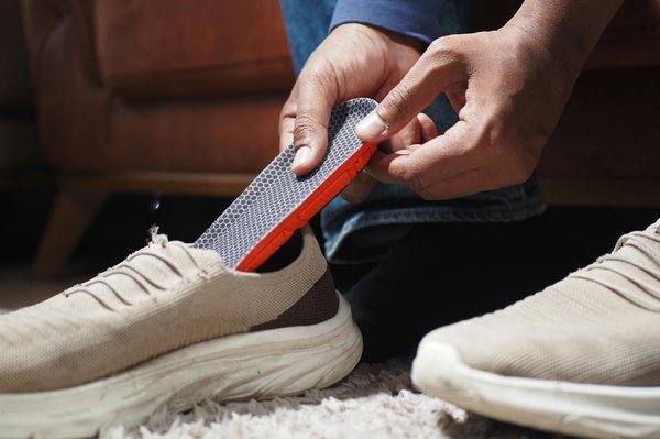 Le port des chaussures orthopédiques de qualité pour un confort optimal